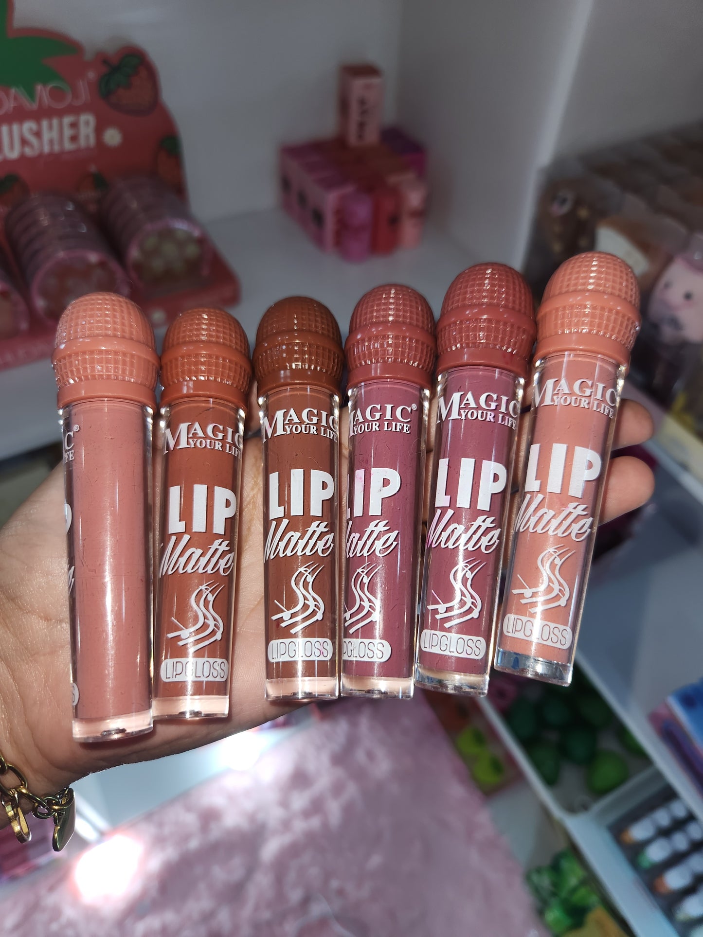 Media docena labial matte microphone 🎤