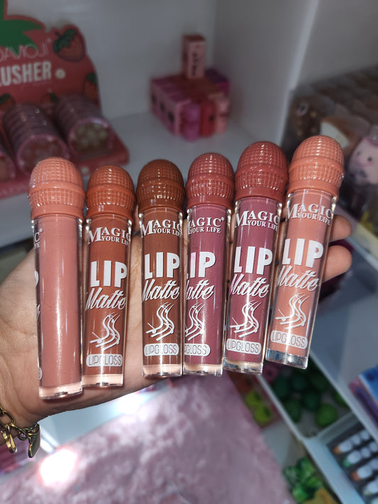 Media docena labial matte microphone 🎤